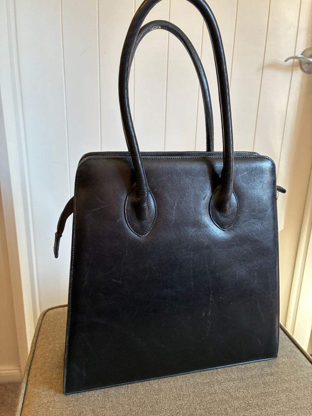 Workshop black leather handbag