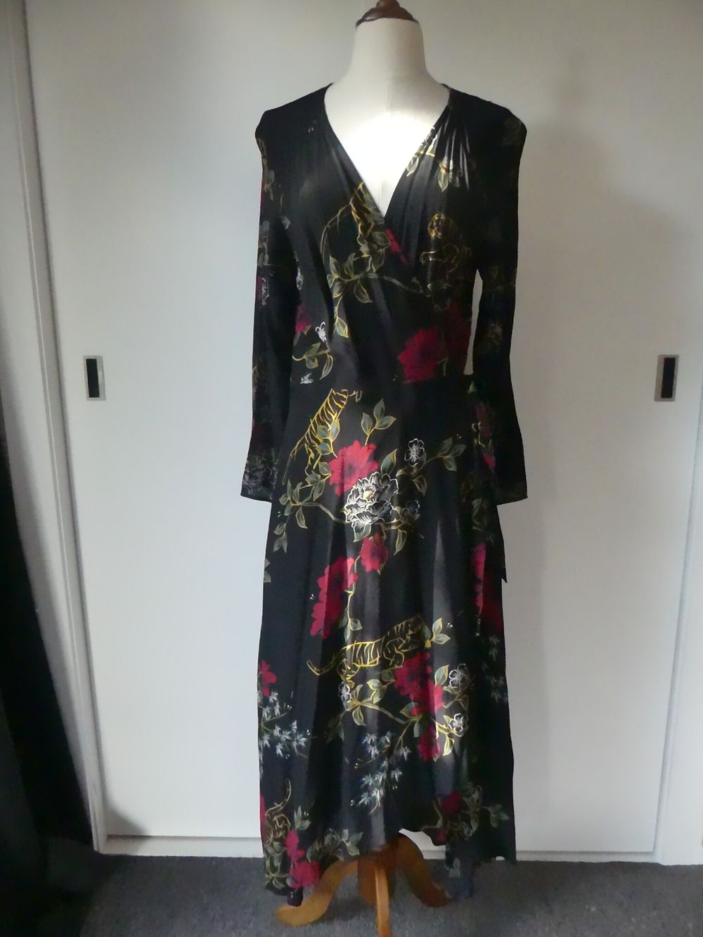 Karen Millen Black Floral Maxi Dress