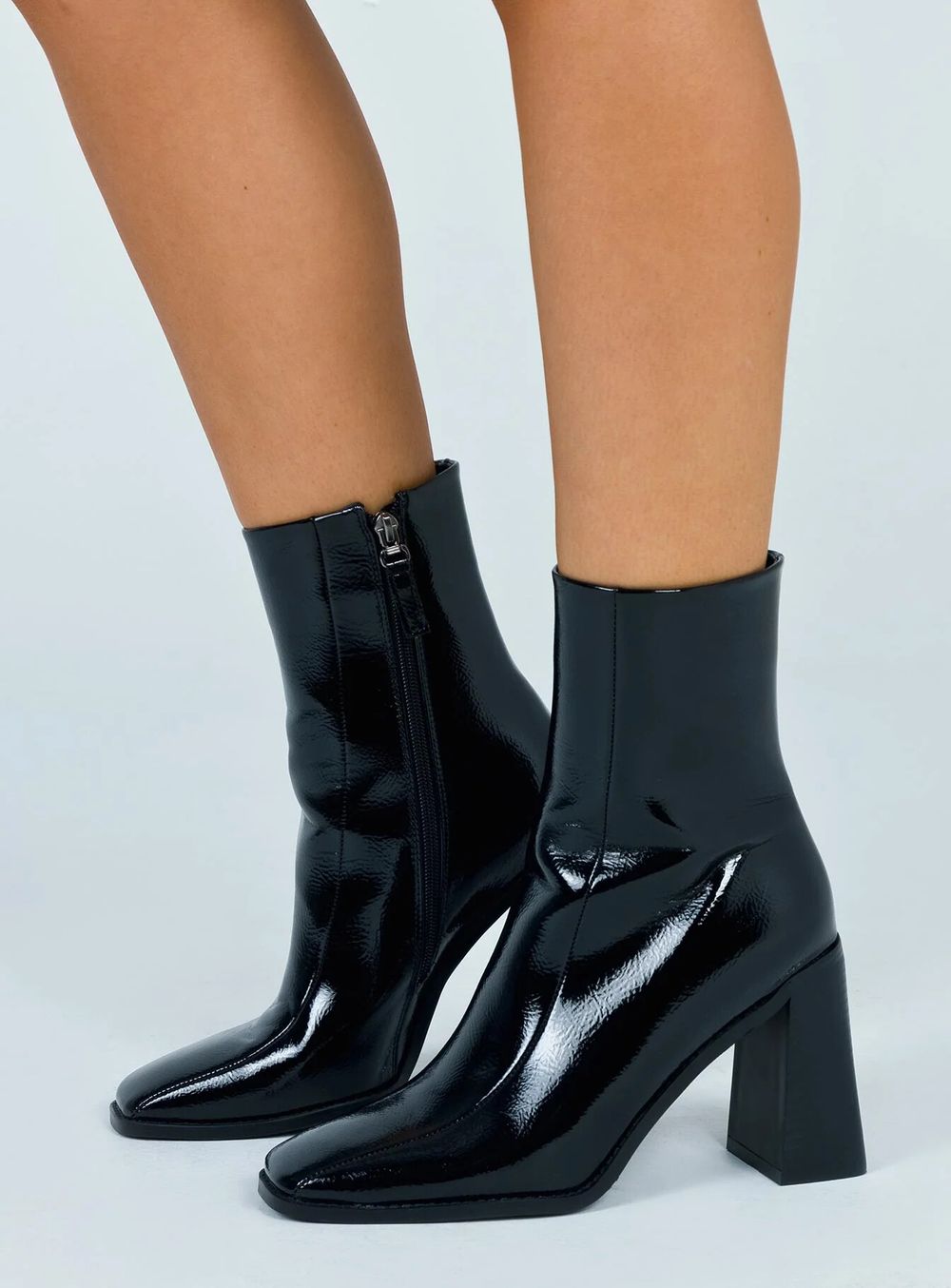 Black Boots
