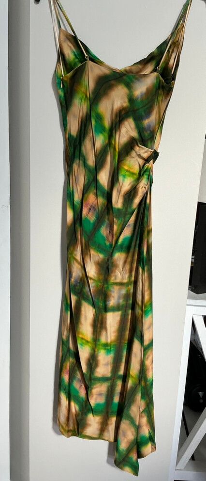 Zara - Zara long Dress on Designer Wardrobe