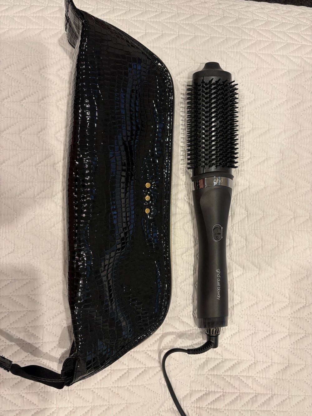 GHD duet blow dry
