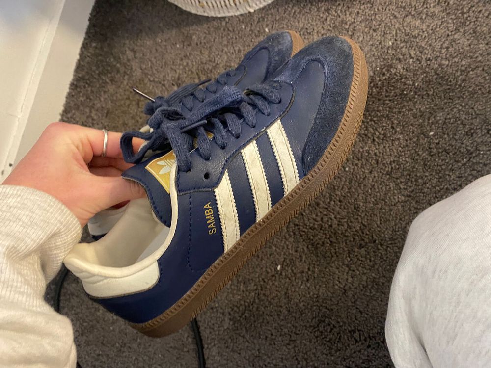 Adidas - Fake Navy Sambas on Designer Wardrobe