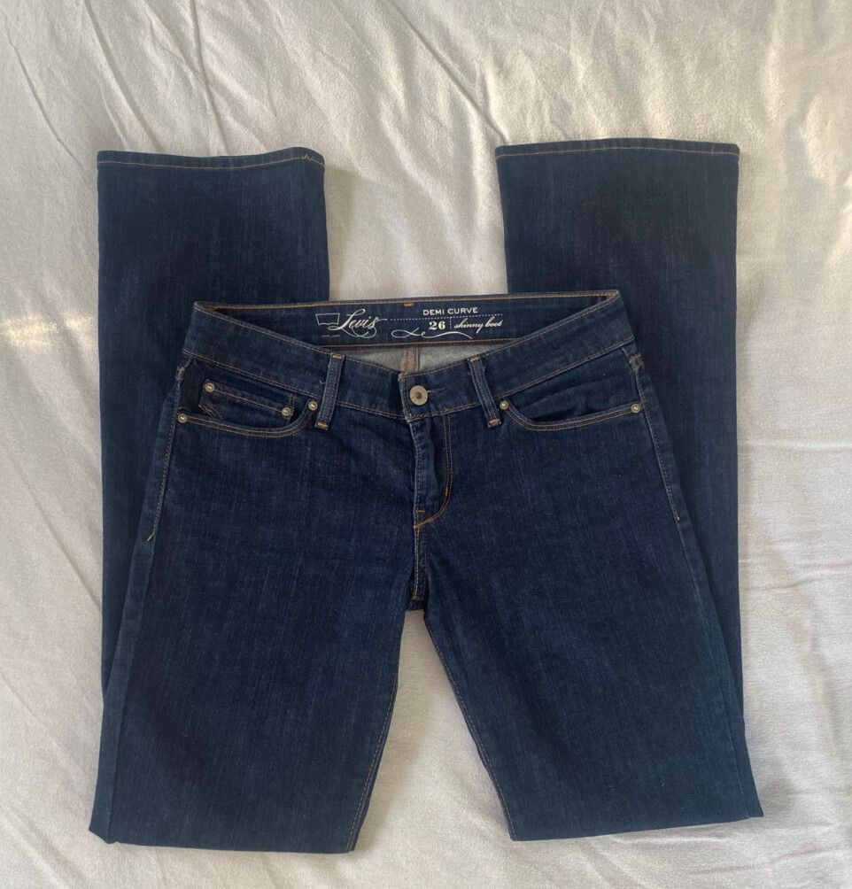 Vintage Levi’s San Francisco Demi Curve Low Waist Bootcut Jeans