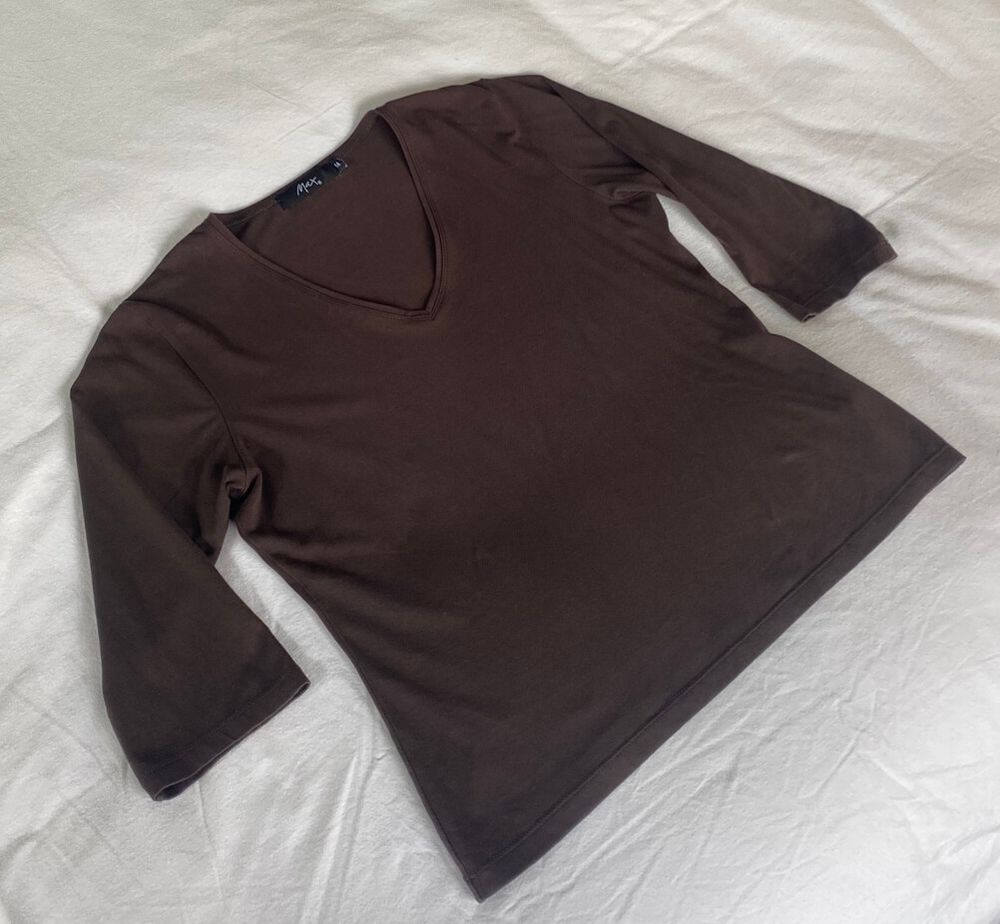 Max Cotton V-Neck Longsleeve Top