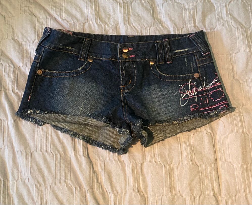 Vintage Billabong Y2K Low Waisted Denim Mini Shorts