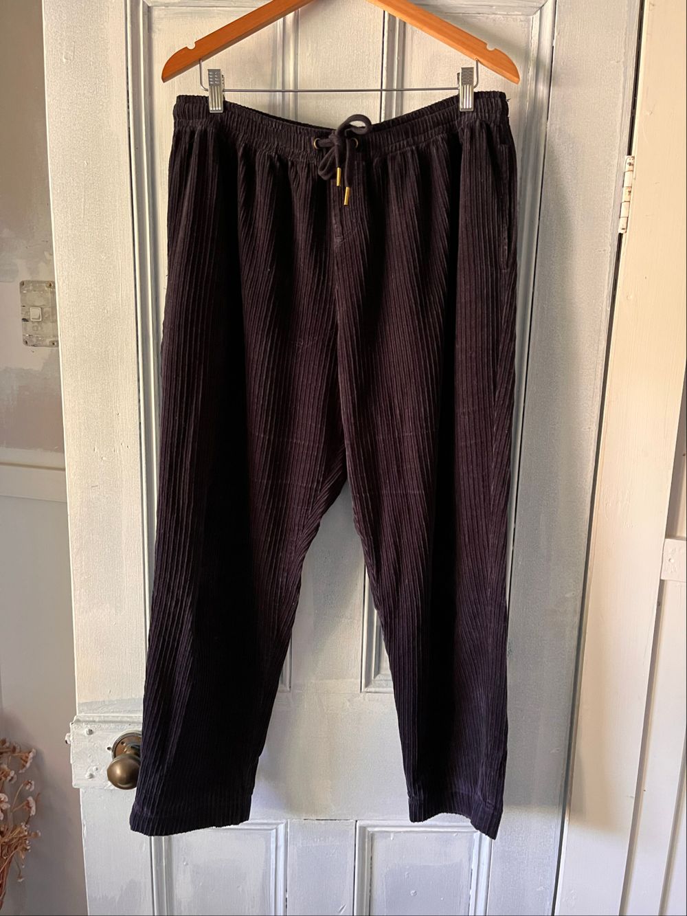 Karen Walker: Nico Cords