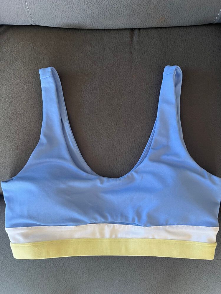 Cleo Harper Blue Sports Bra size M