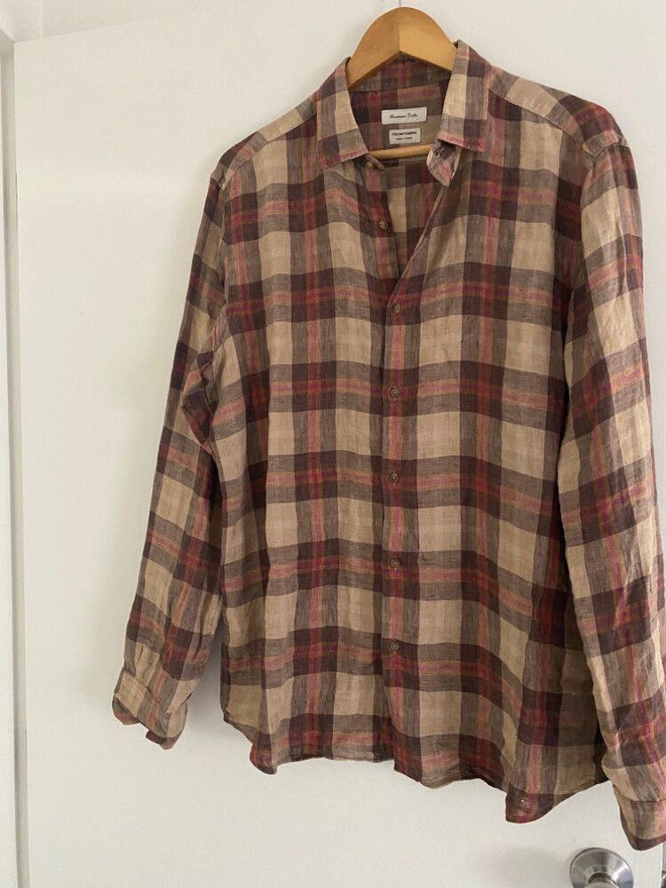 Massimo Dutti - Italian Fabric (linen) Made In Turkey on Designer Wardrobe