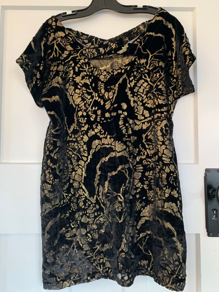 Dress Velvet Black & Gold