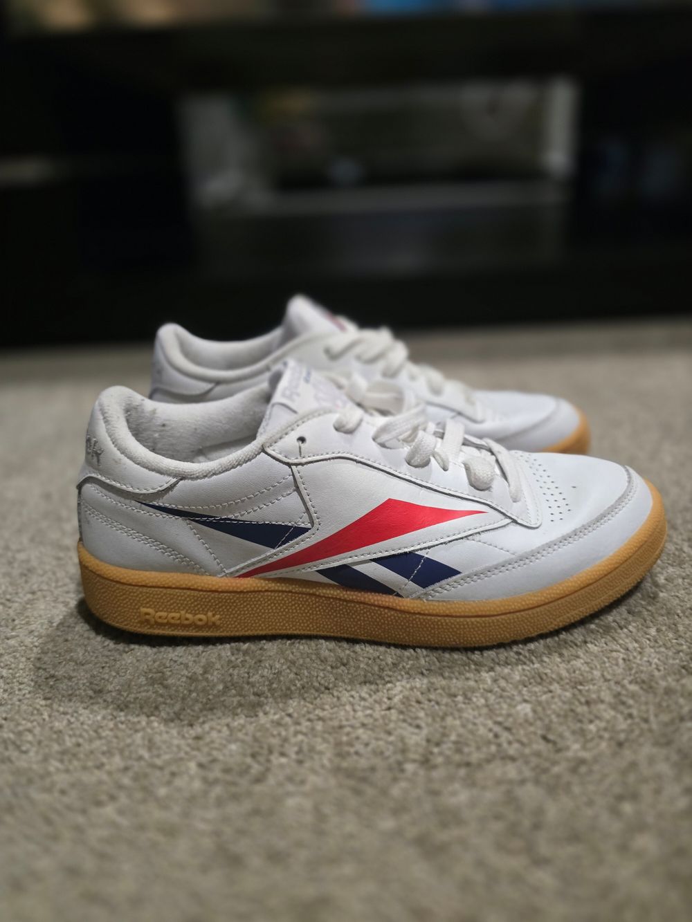 Reebok Classic White Sneakers Size US8