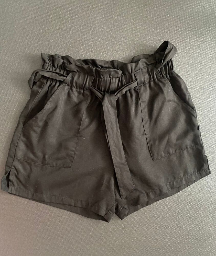 Parcel Shorts