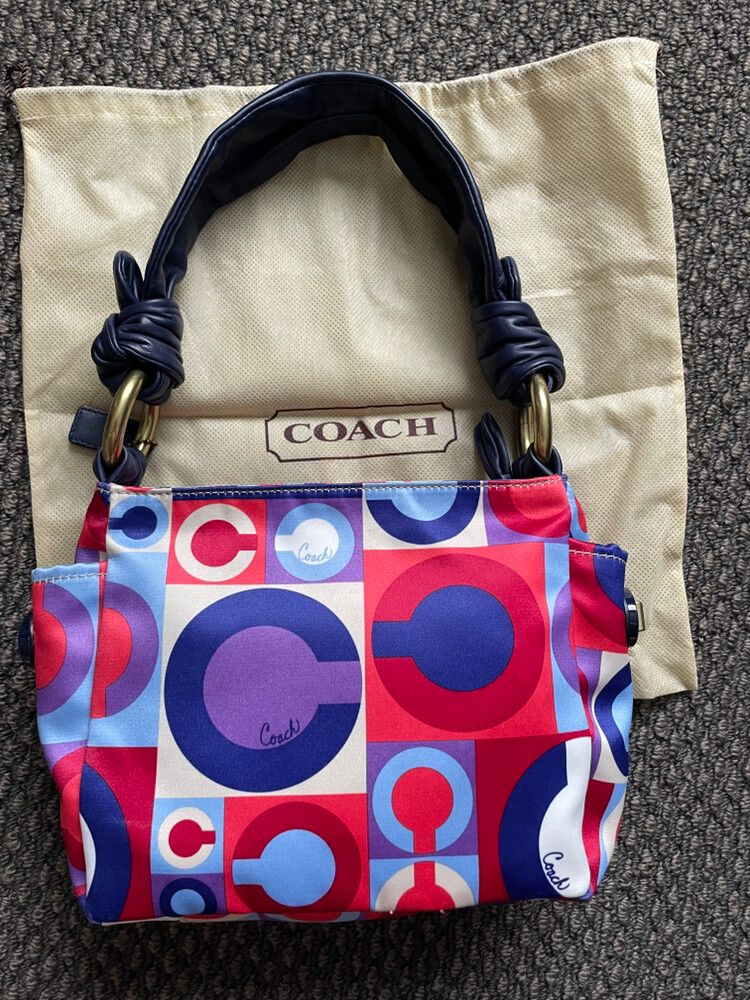 Coach Madison Scarf Satin Graphic Op Art Resort Small Handbag