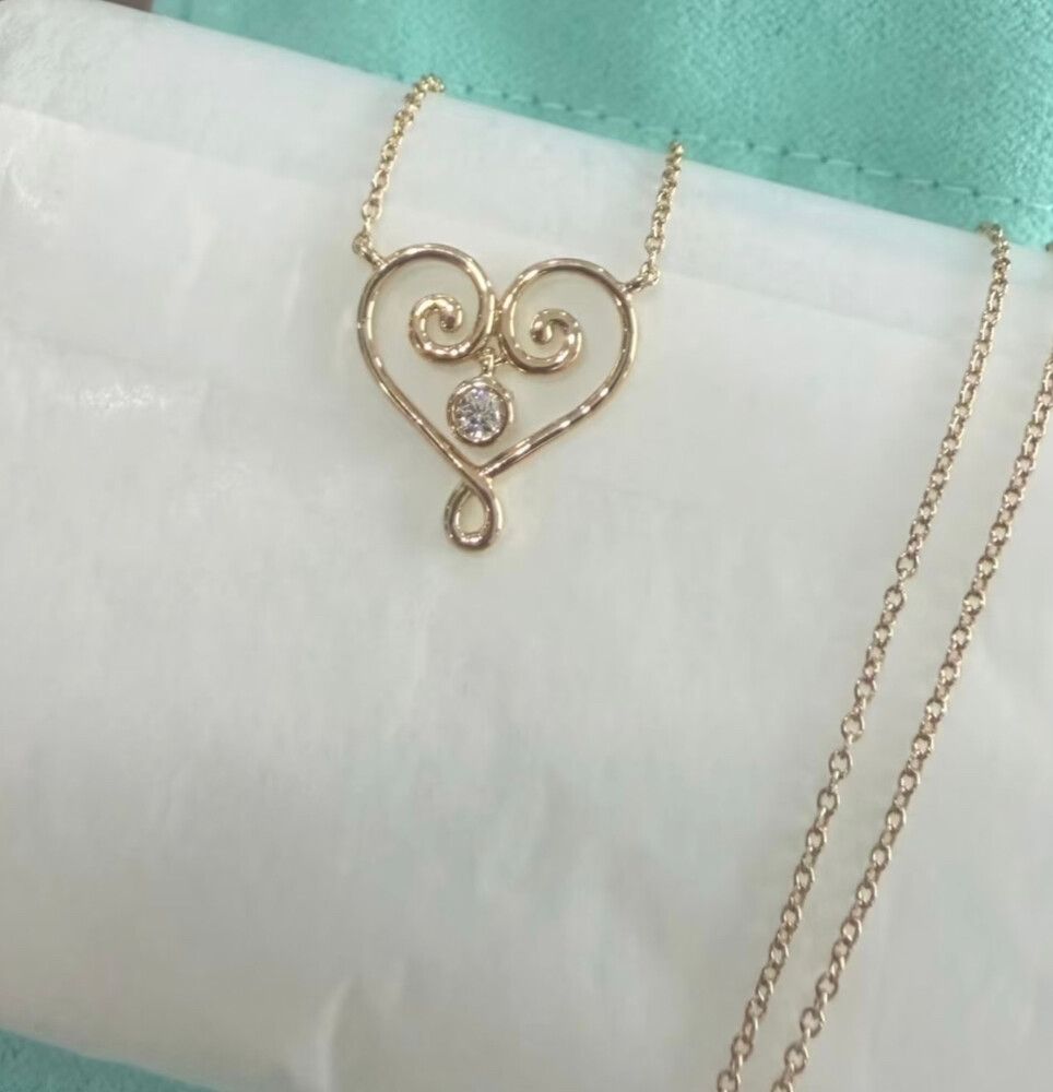 Tiffany &Co 18K yellow gold diamond necklace