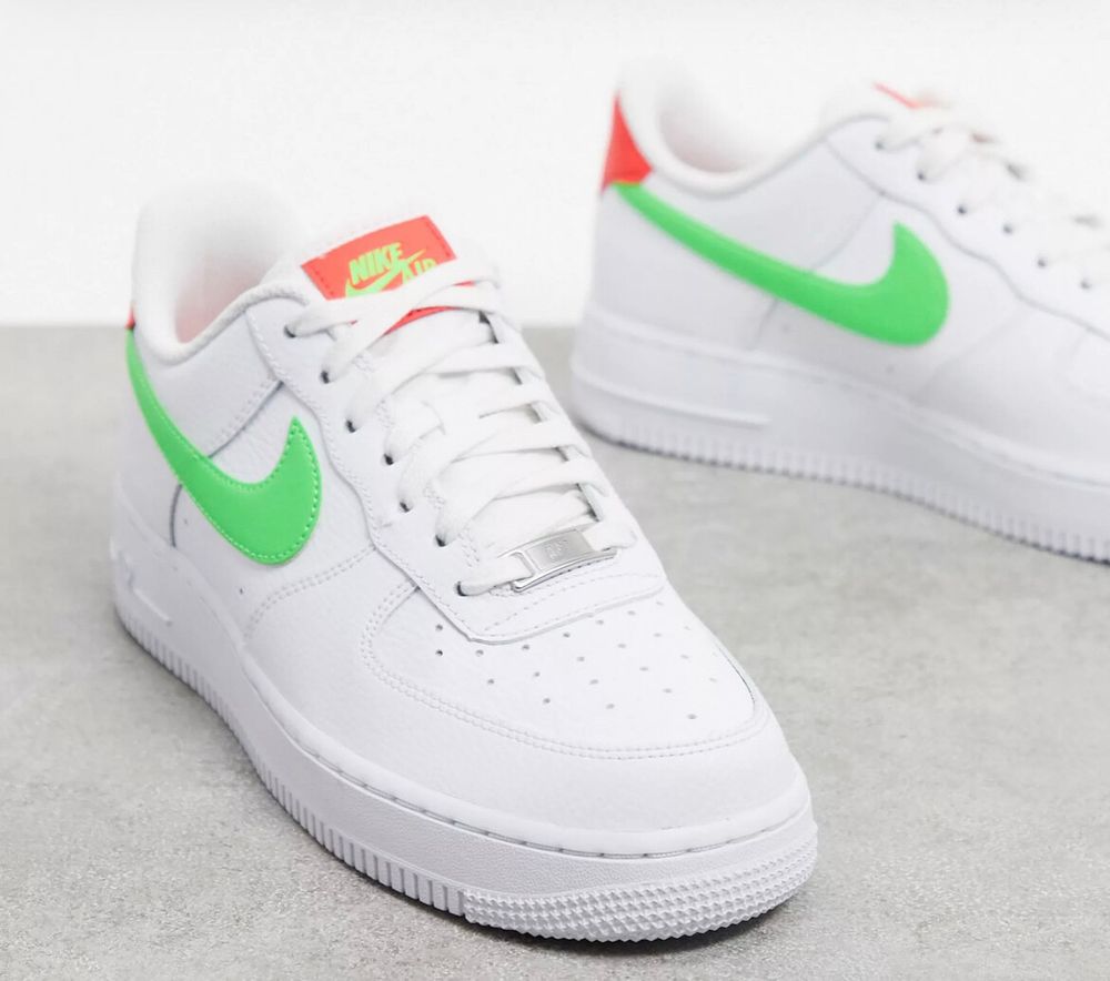 nike air force 1 07 neon