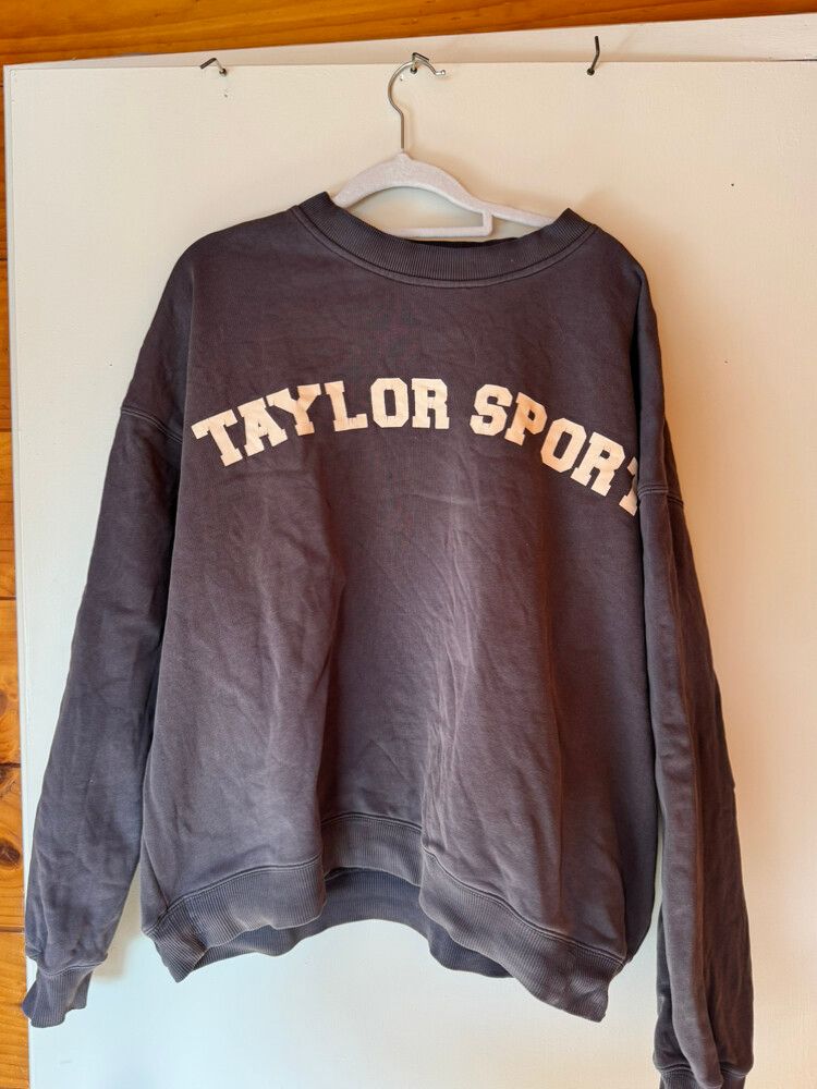 Taylor Sport Sweatshirt
