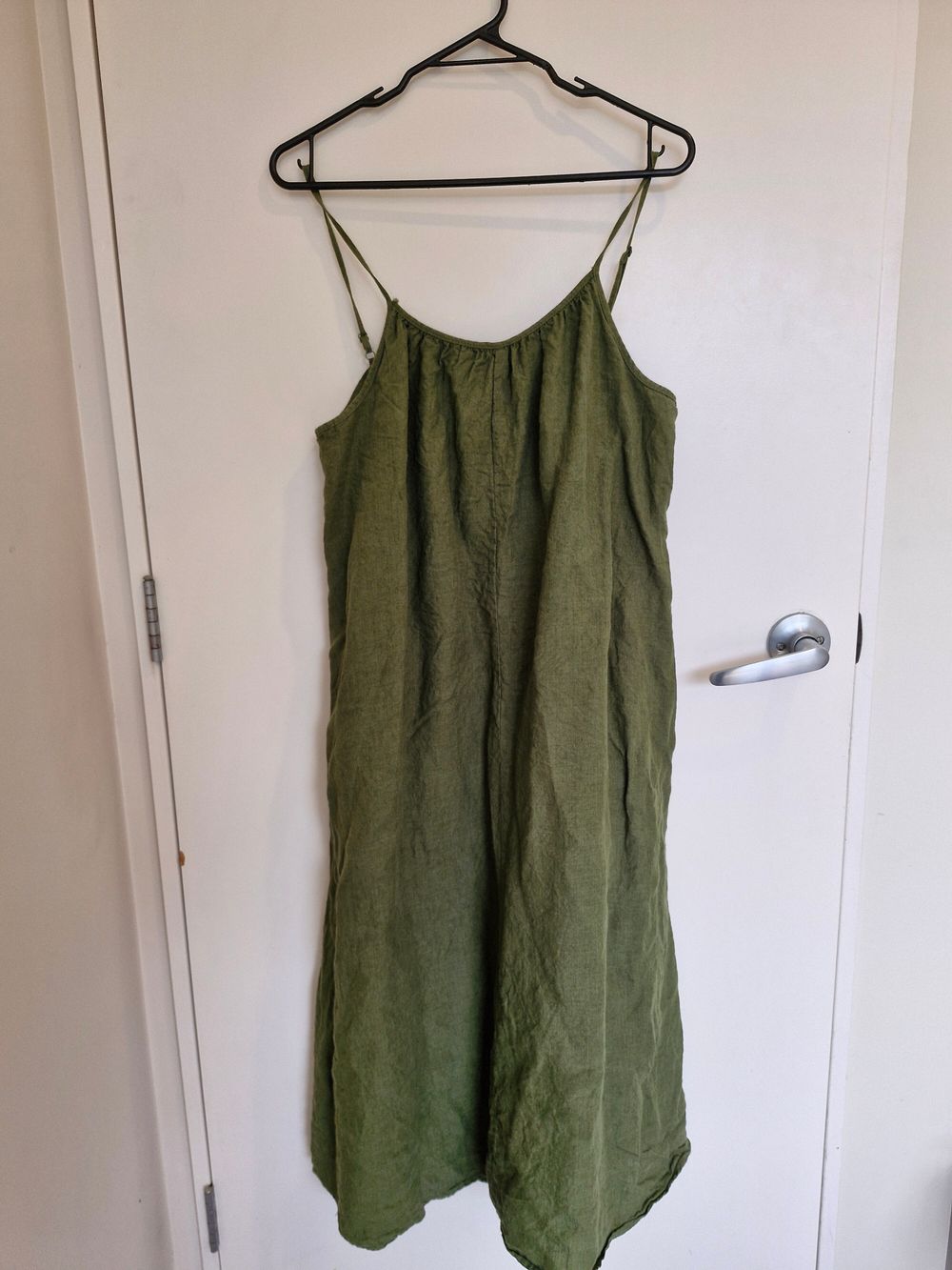 Country Road - Green country road french linen slip dress on Designer  Wardrobe