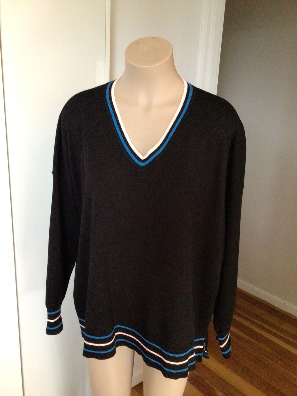 Betty Basic sweat top