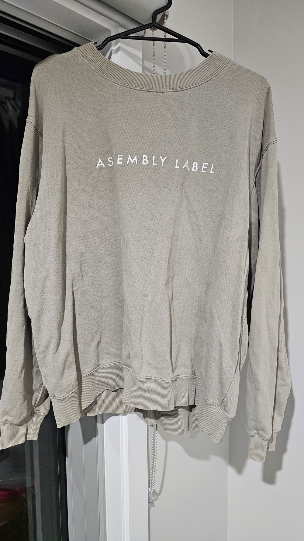 Assembly label jumper
