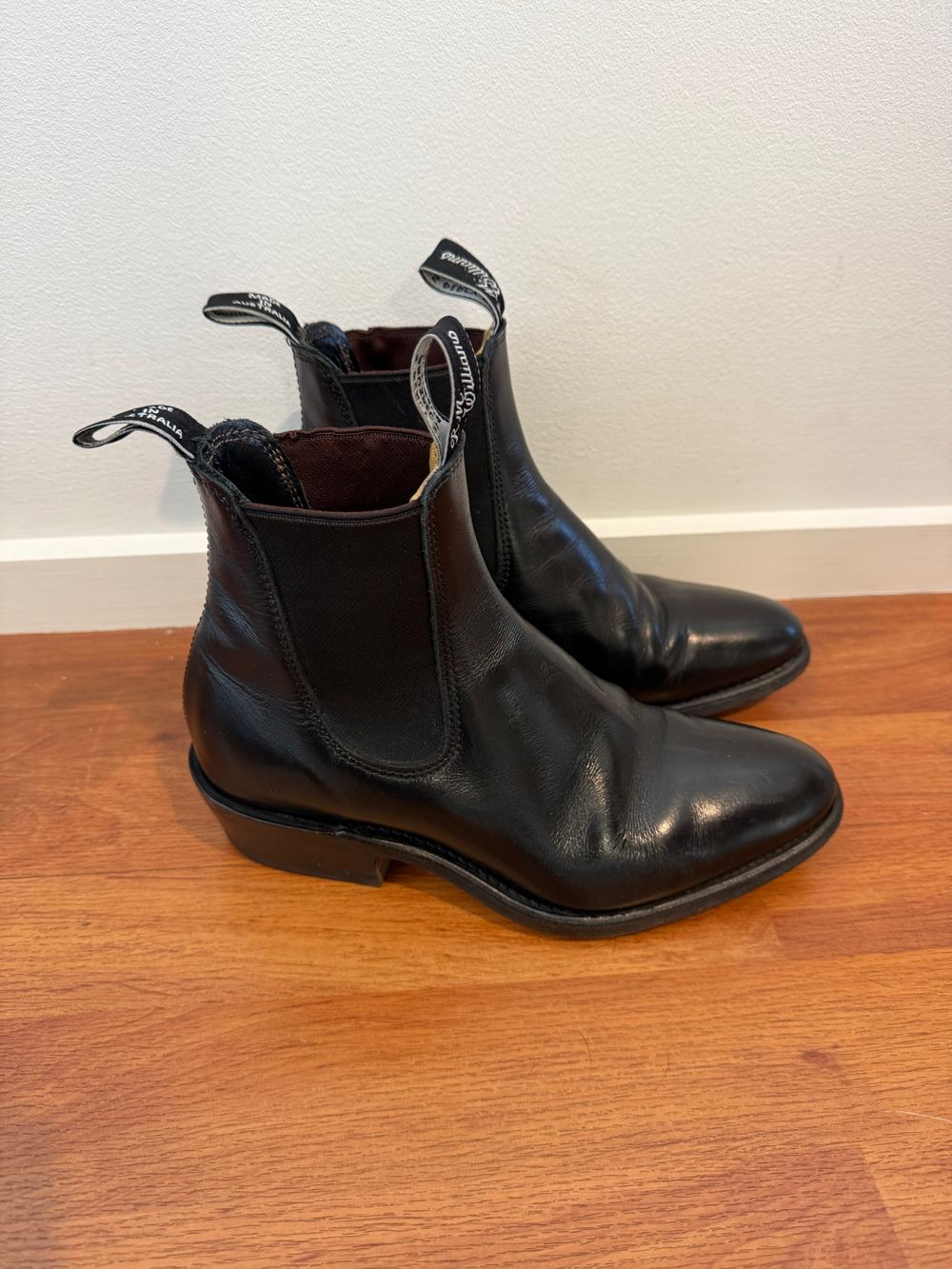 R. M. Williams Lady Yearling boots
