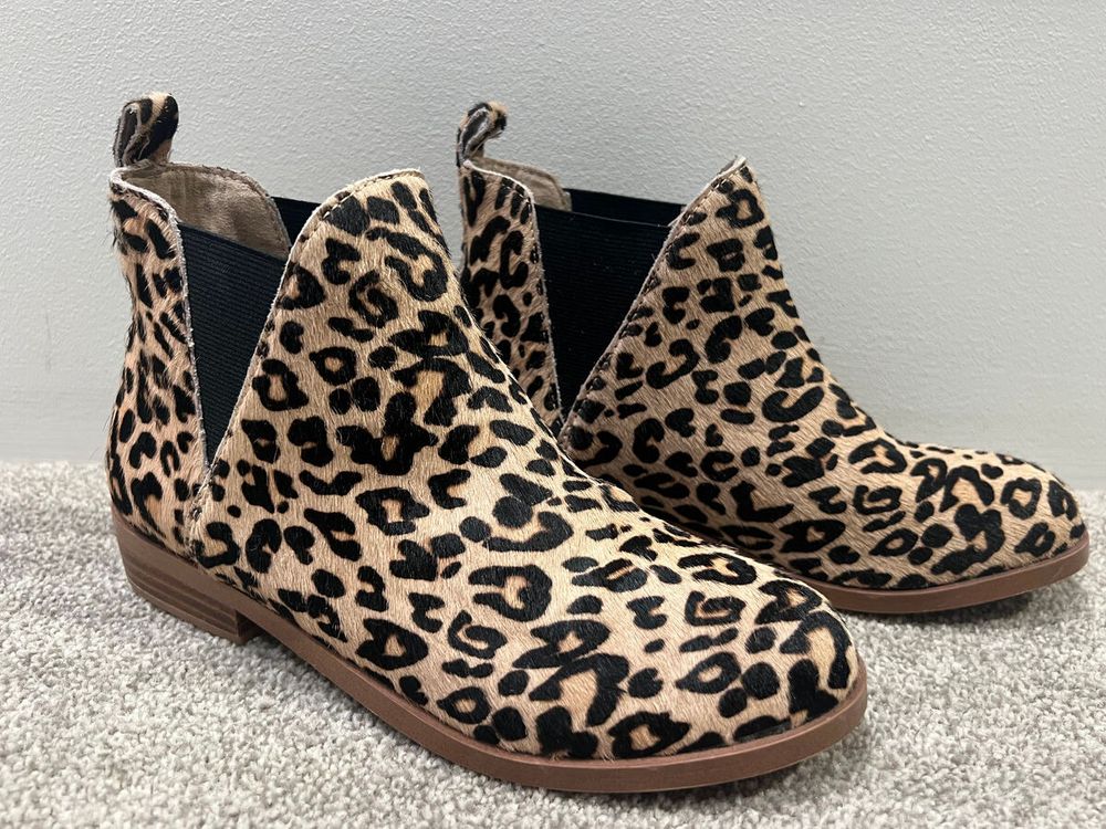 CR kids animal print leather boots