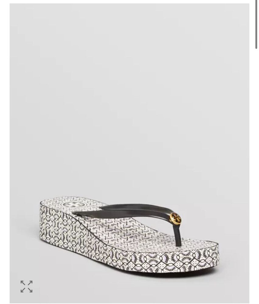 brand new tori burch flip Flops