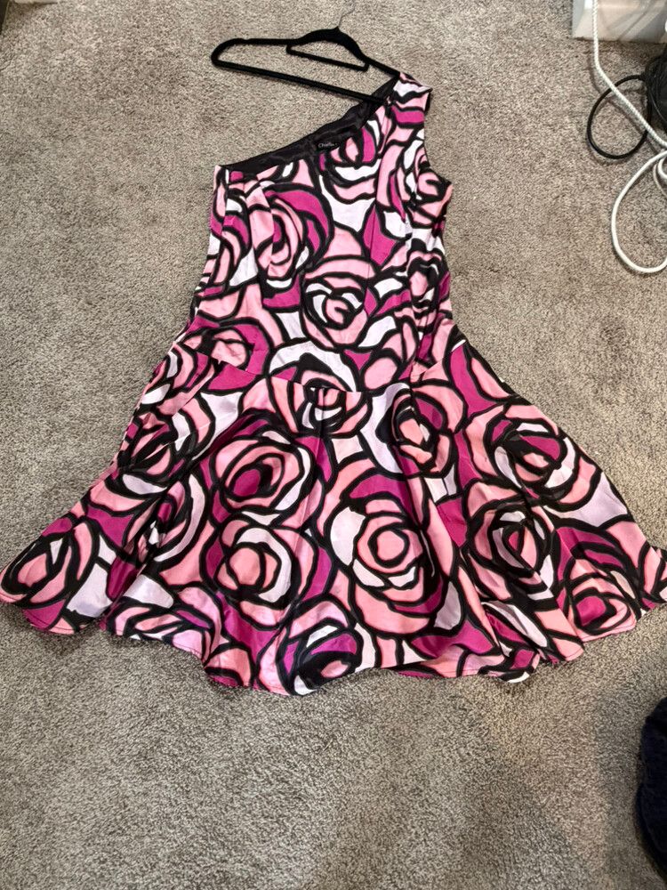 charlie brown pink dress Buy Charlie Brown, Snoopy Christmas Dress, Embroidery, Christmas Dress, Baby Dress, Little Girls Dress, Party Dress, Toddler Online in India