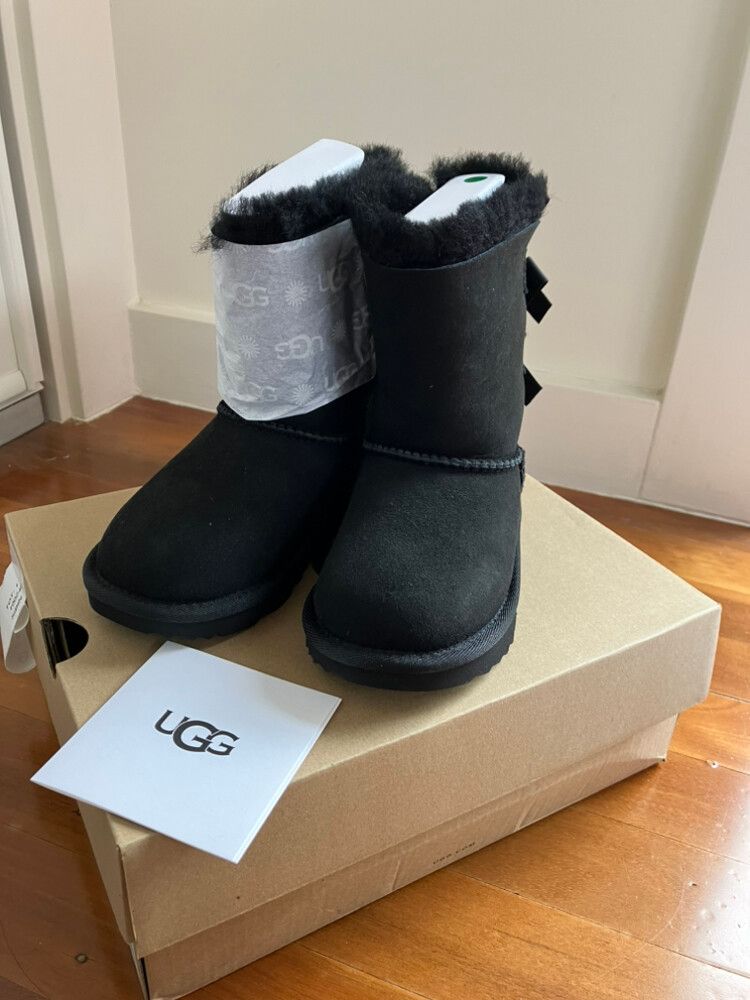 Bailey Bow II Boot
