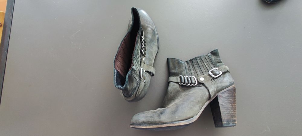 Leather cowboy boots