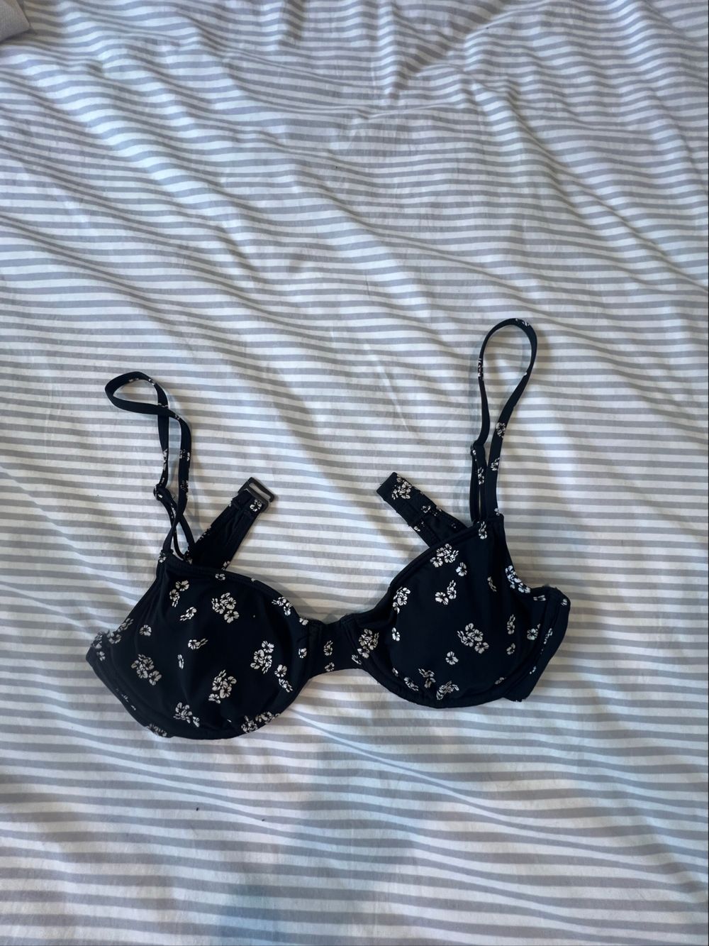 bikini top