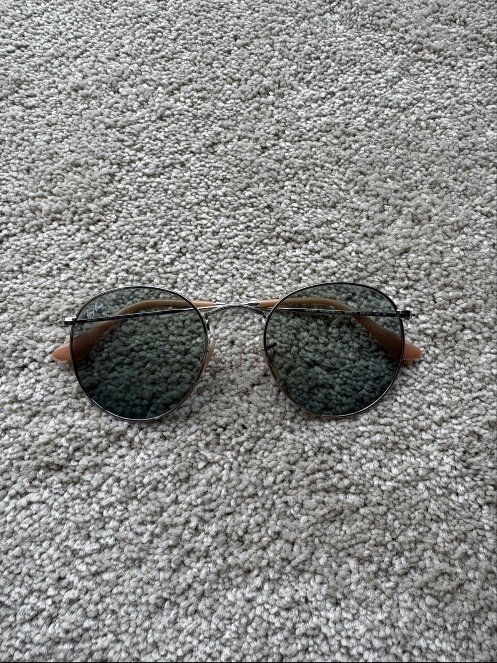 Ray-Ban Round Metal Sunglasses