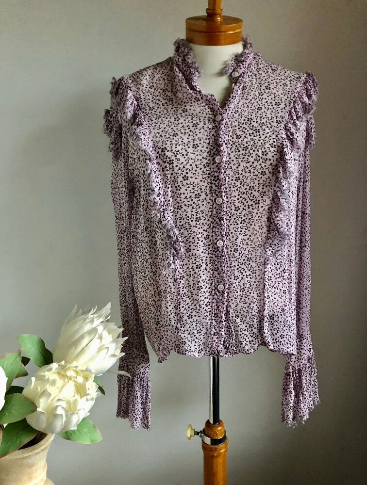Absolutely Stunning Designer Top !!