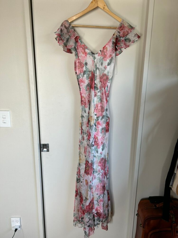 Ptd Chiffon Flutter Slv Midi Dress