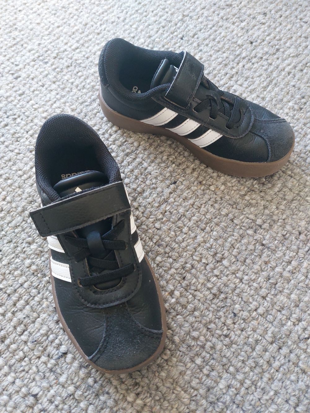 adidas gazelle silver green womens adidas Superstar Velcro Shoes White EF4838 main image 0