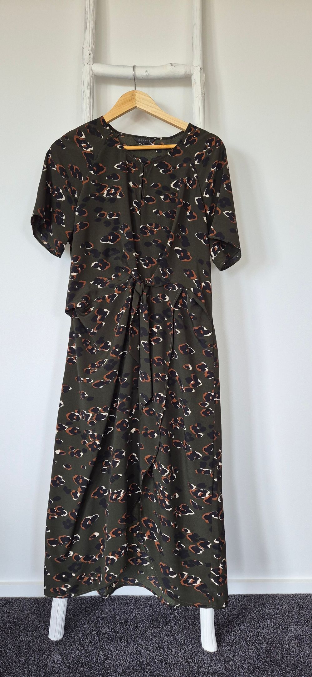 ZAFINA - Zafina Green Leopard Print Dress on Designer Wardrobe ZAFINA - Zafina Green Leopard Print Dress on Designer Wardrobe