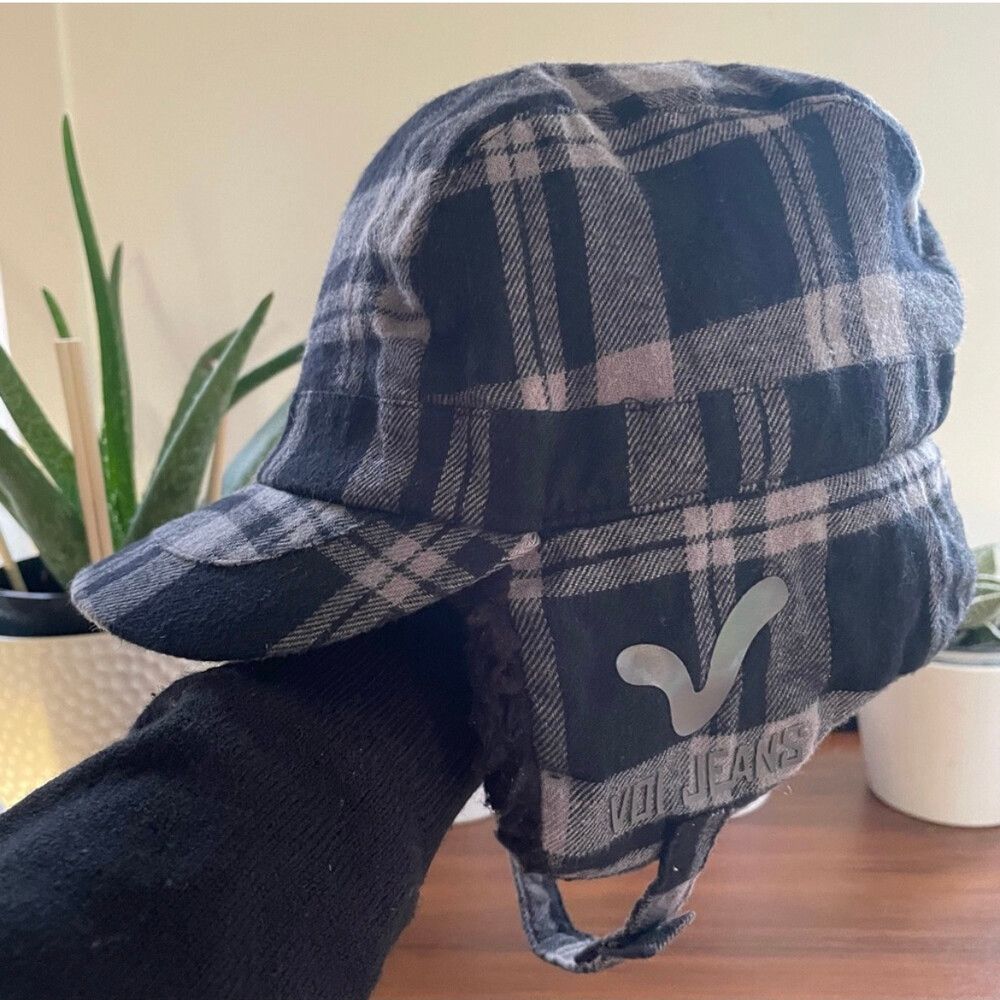 Voi Jeans Trapper Hat - Fleece Cap -UK-based fashion brand