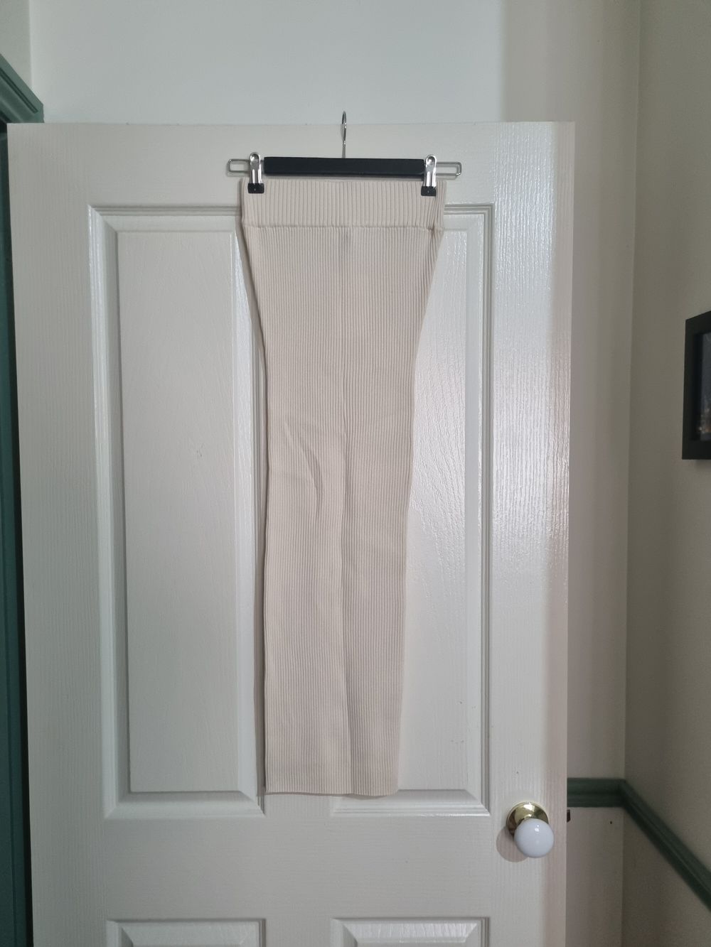 Henne Rib Knit Midi High Waisted Lara Cream Bodycon Skirt Size 6 NWT