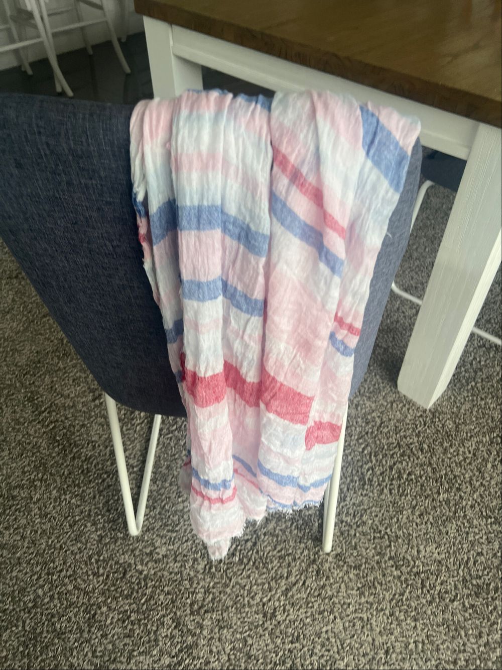 Light Scarf