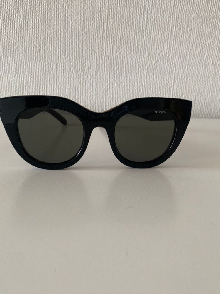 Le Specs Black Sunglasses
