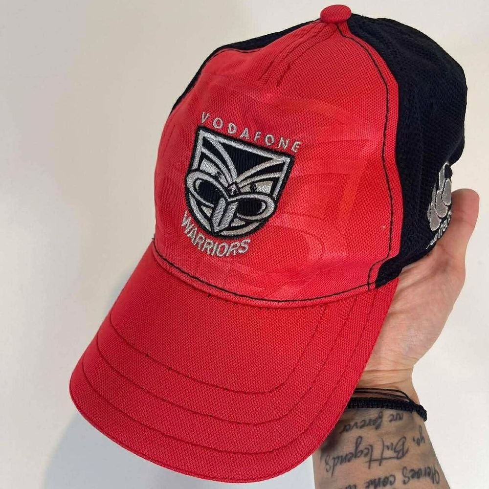 VODAFONE WARRIORS RED & BLACK CAP
