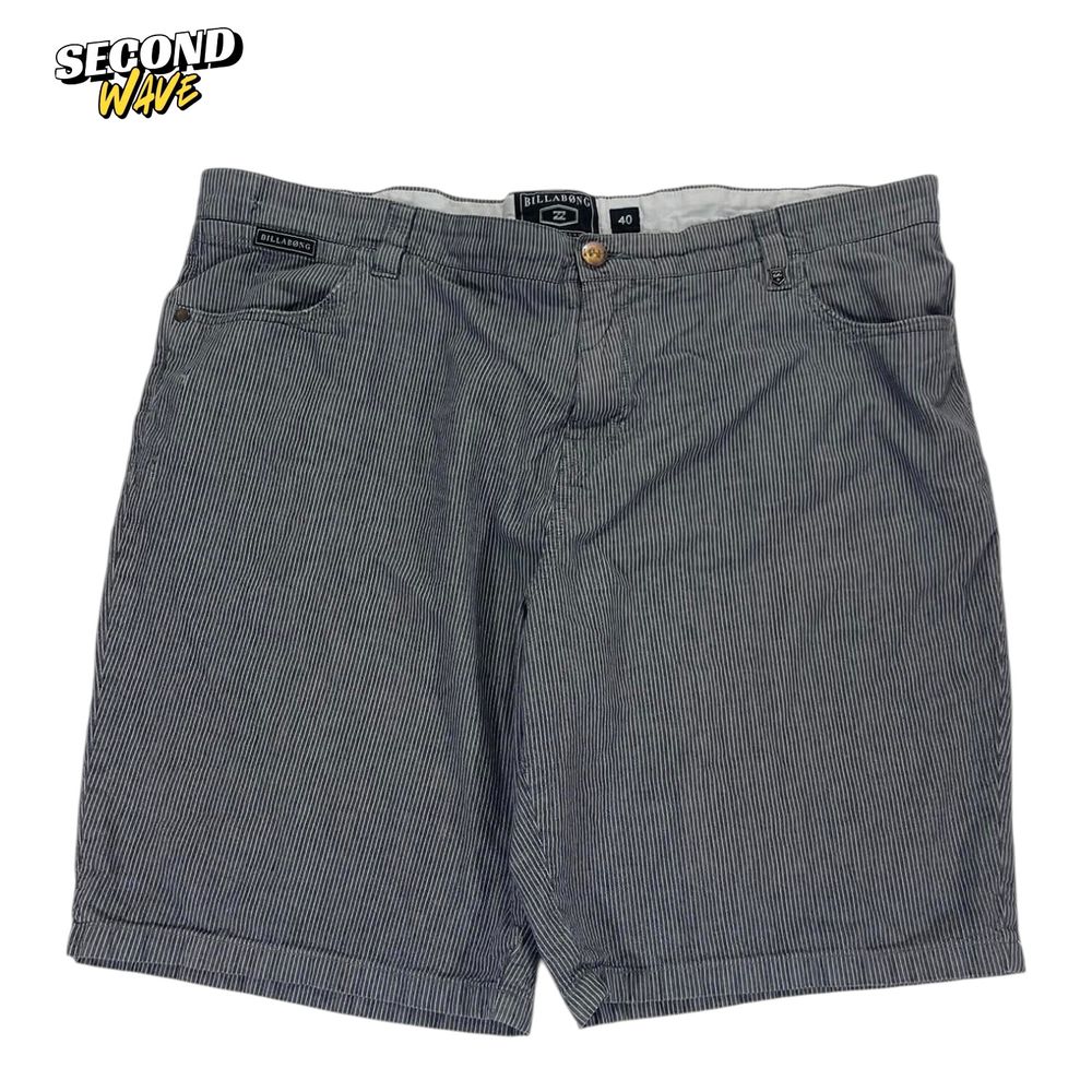 VINTAGE BILLABONG GREY STRIPED SHORTS (40)