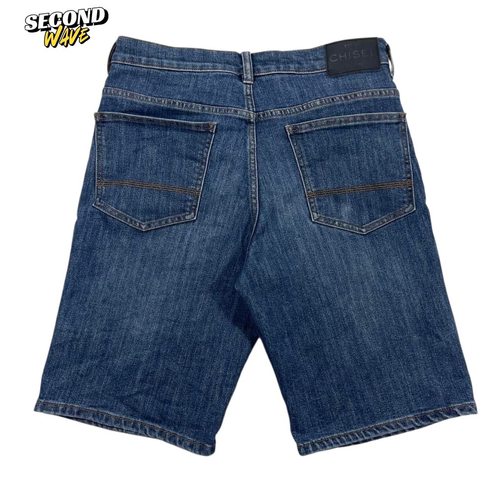 Y2K CHISEL BLUE DENIM SHORTS (32)