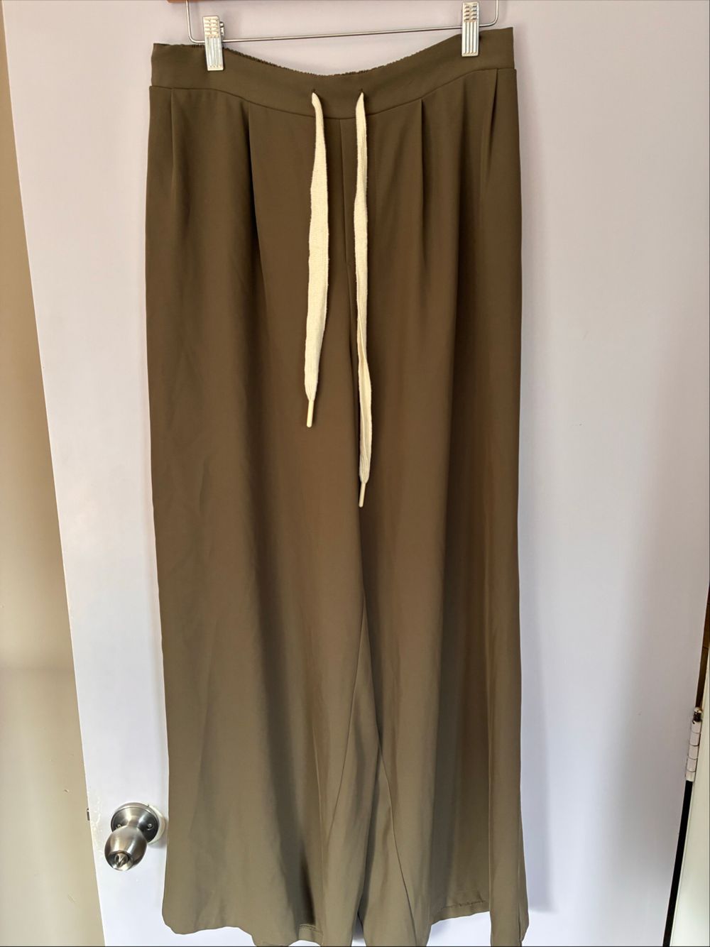 Amaya Kamilla pant khaki