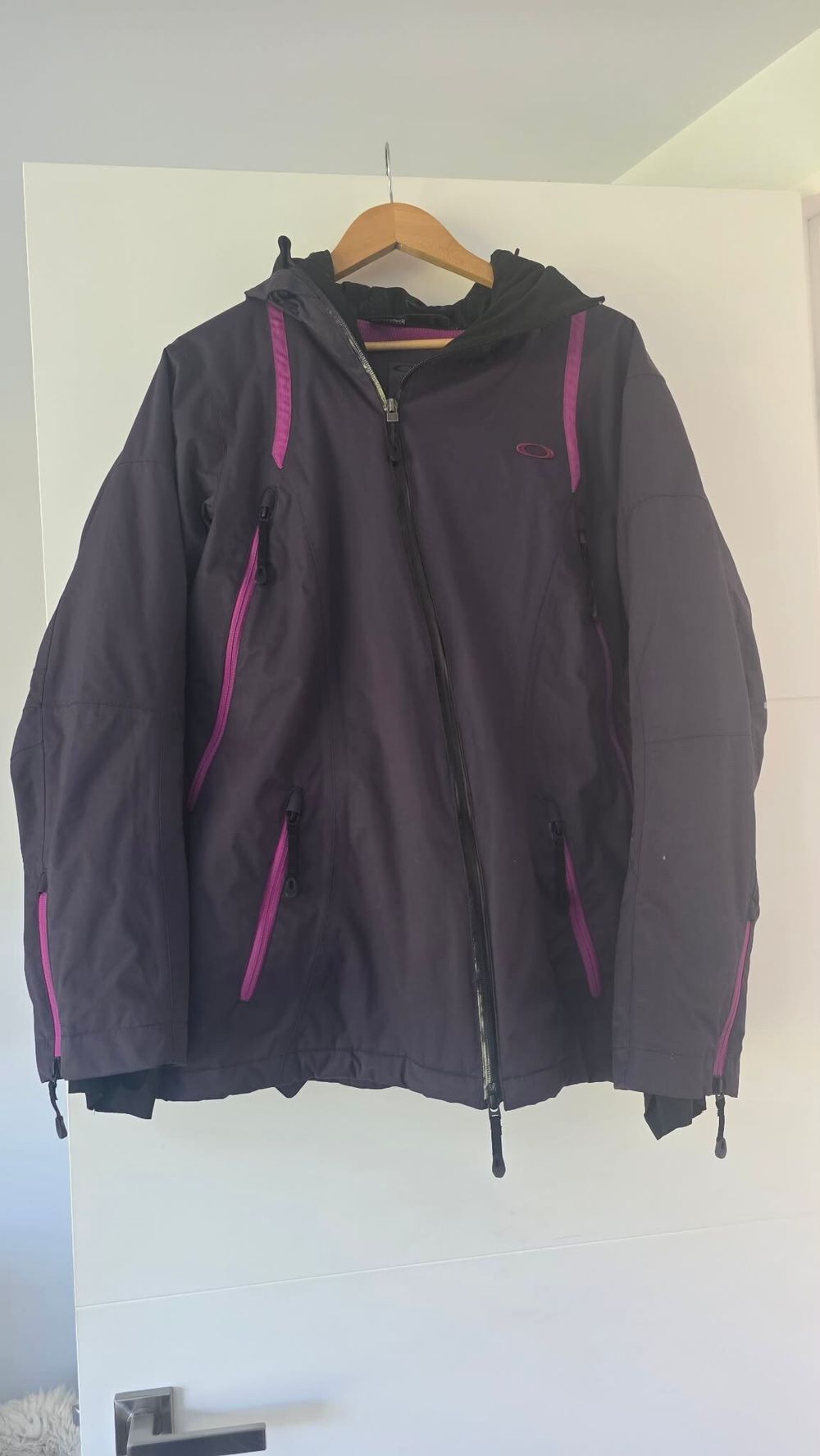 Oakley Women’s Ski Jacket L/G