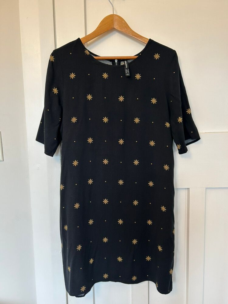 Black Star Print Dress