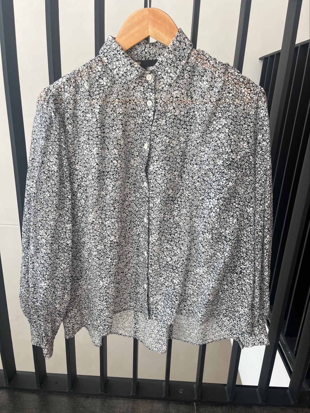 Gorgeous Viscose Exaggerated Sleeved Shirt
