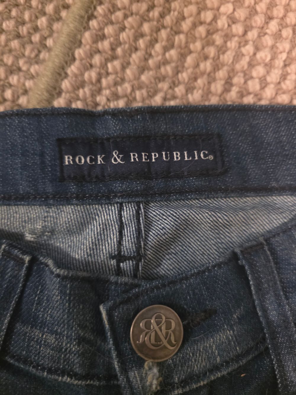 Rock & Republic Blue Distressed Jeans
