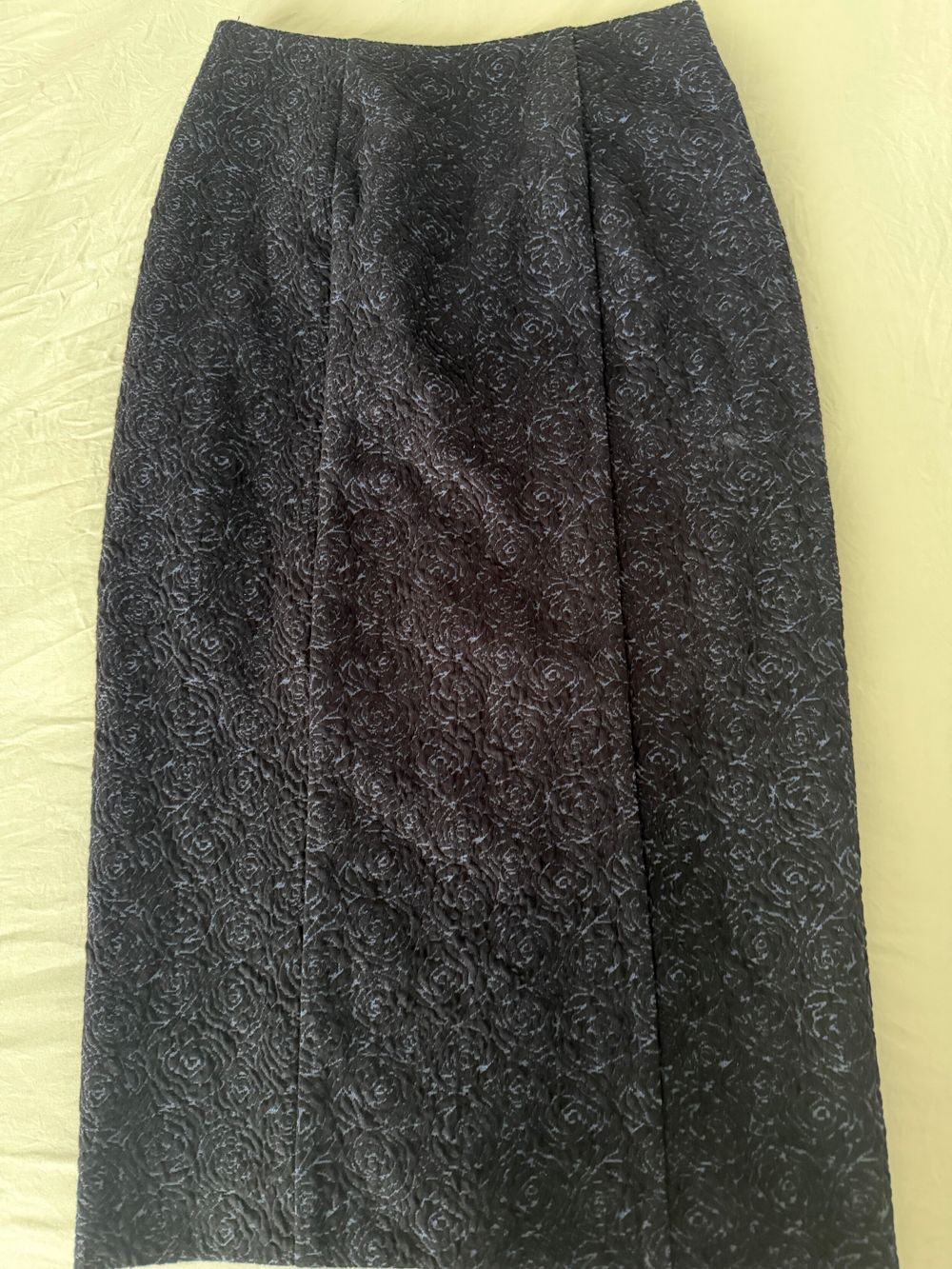 Juliette hogan pencil skirt