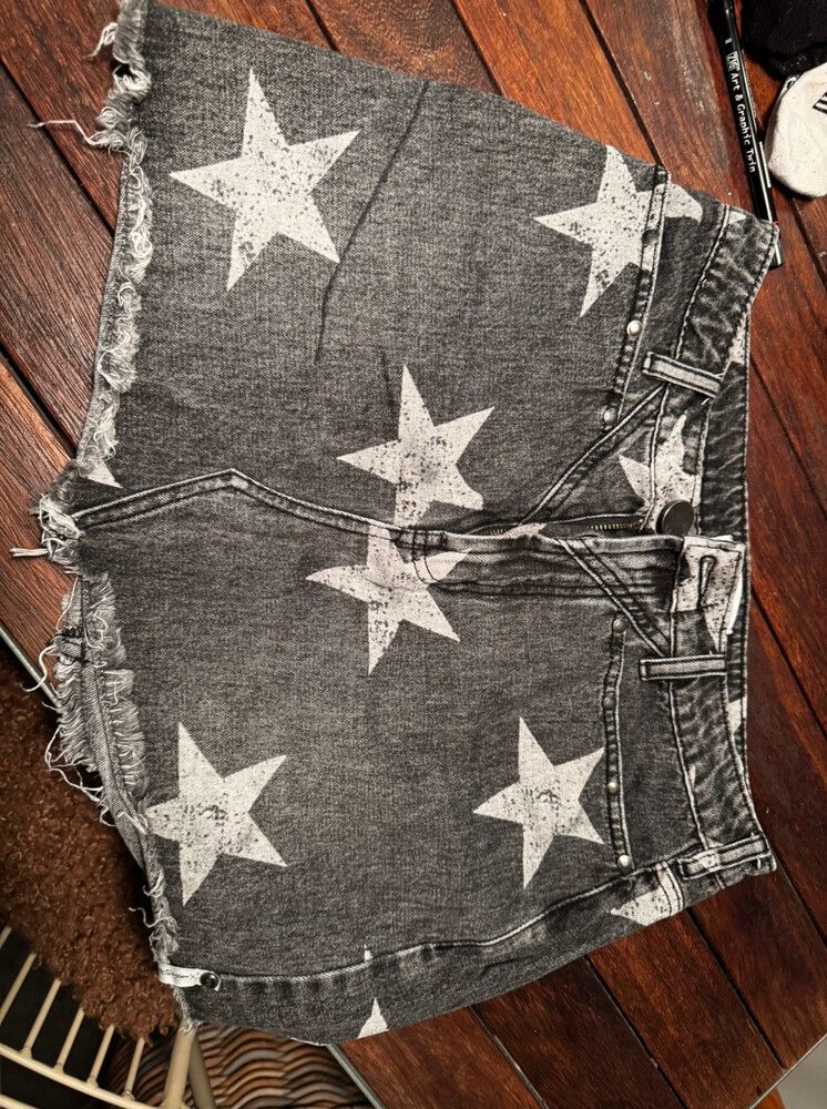 One Teaspoon star mini