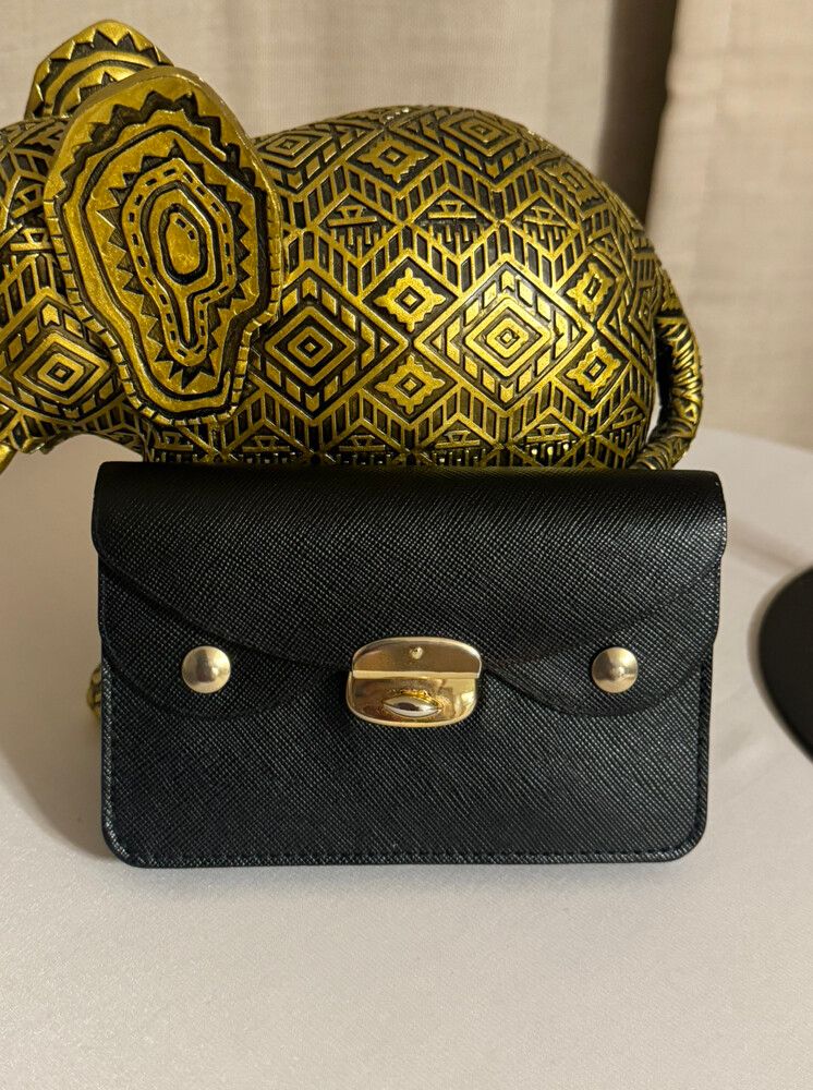 J & M Davidson Card Holder