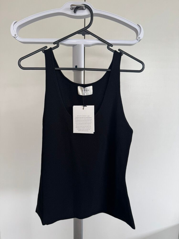 DISSH Troy Black Top
